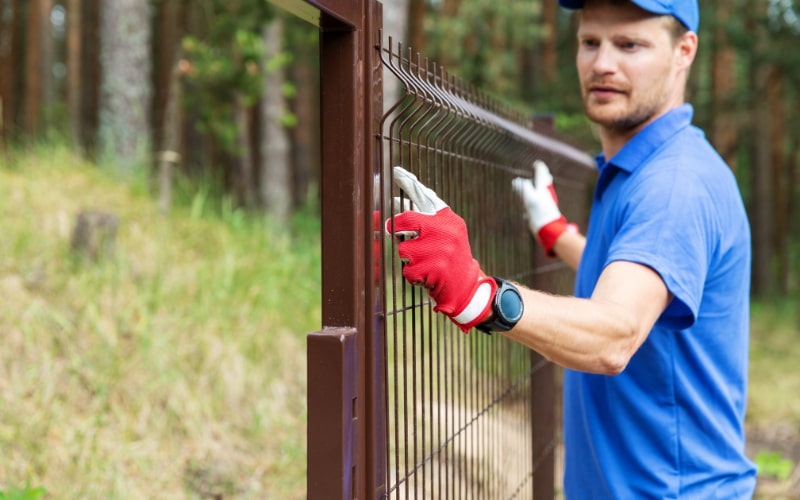 fence installer